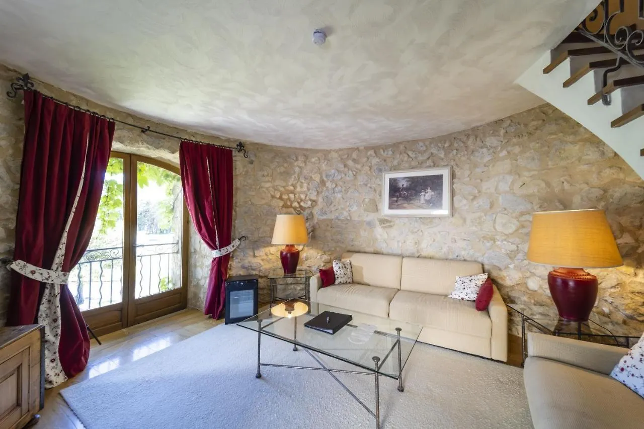 Chateau Et Golf De Taulane La Martre Hotel