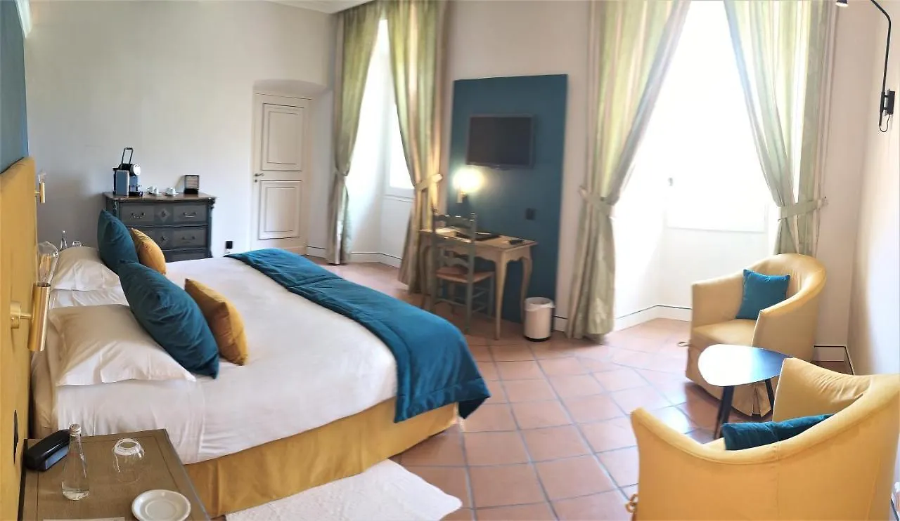 Chateau Et Golf De Taulane La Martre