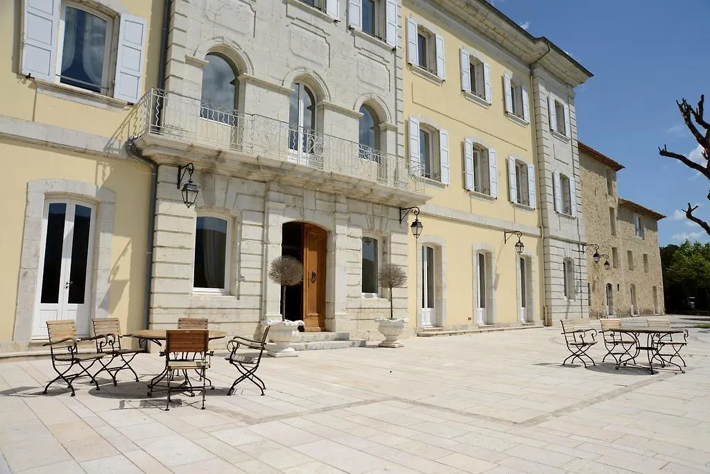 Hotel Chateau Et Golf De Taulane La Martre