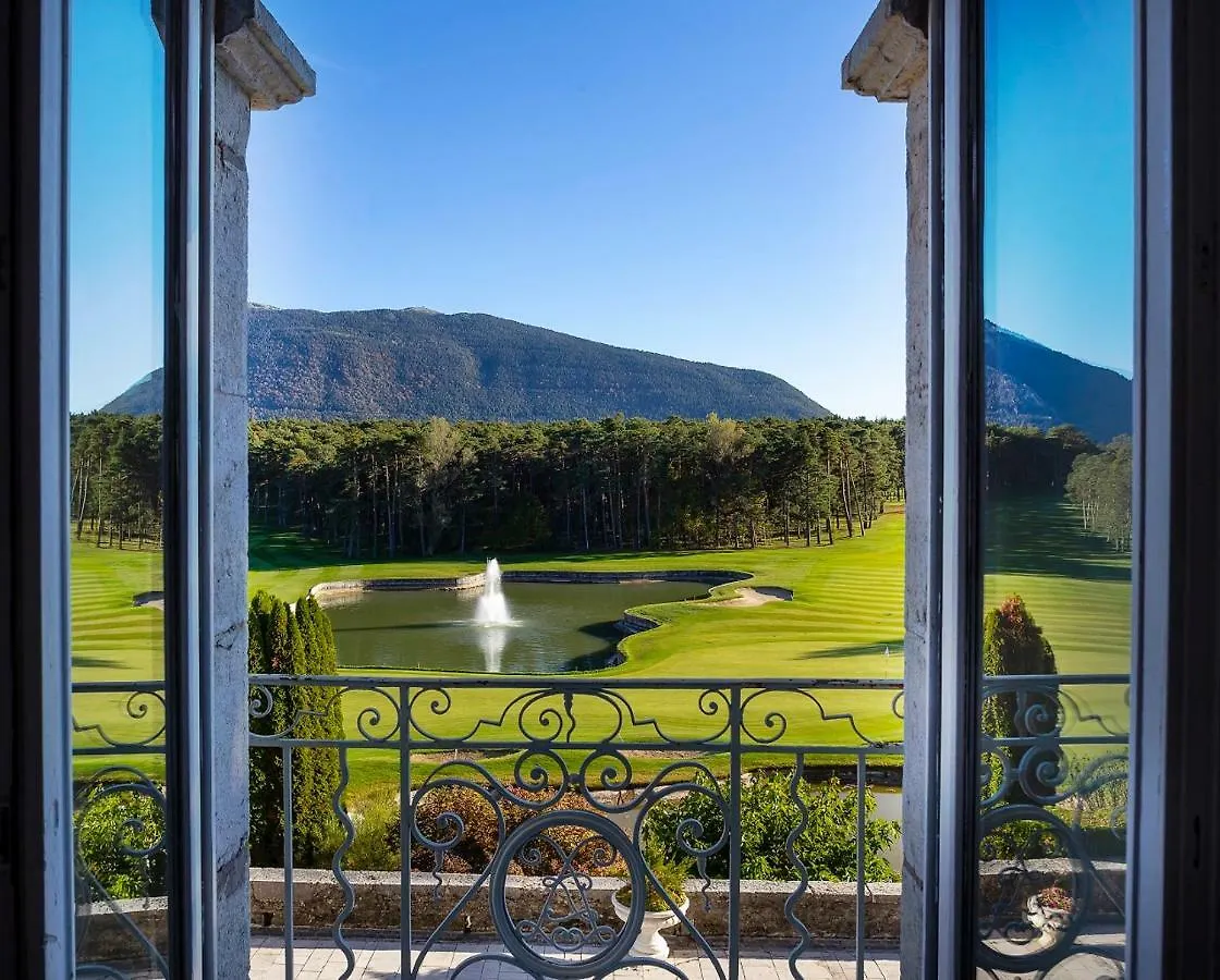Chateau Et Golf De Taulane La Martre