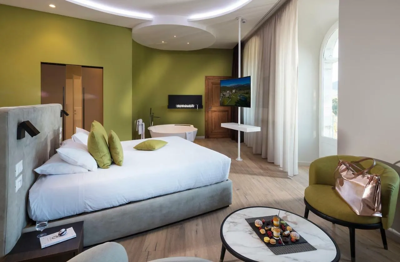 Chateau Et Golf De Taulane La Martre 4*,  France